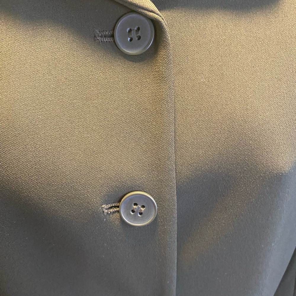 VINTAGE WOMENS JONES NEW YORK PLATINUM OLIVE GREEN PANTS SUIT - Picture 5 of 15